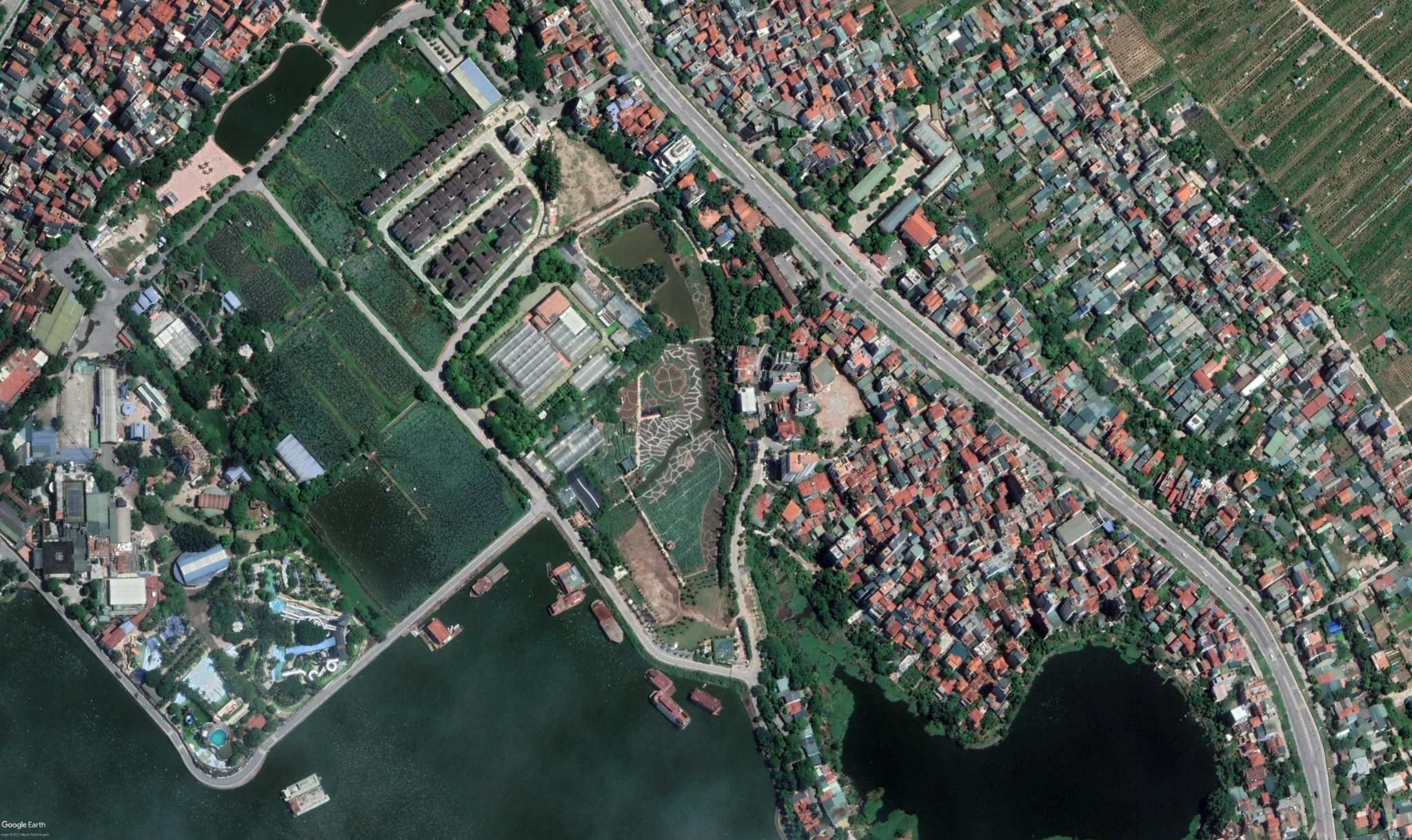 Nhà hát Hà Nội — aerial site photograph